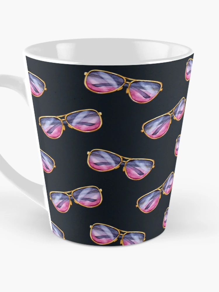 Aperçu 3 sur 4. Mug à café avec l'œuvre Aesthetic Sunglasses Pattern 2 créée et vendue par PatternTale.