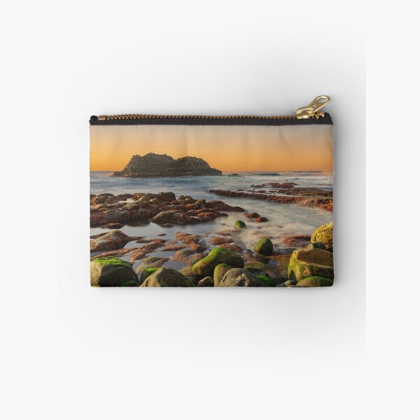 Aperçu de l'œuvre El Pris volcanic rocks with sunset light créée et vendue par Martin Leber.