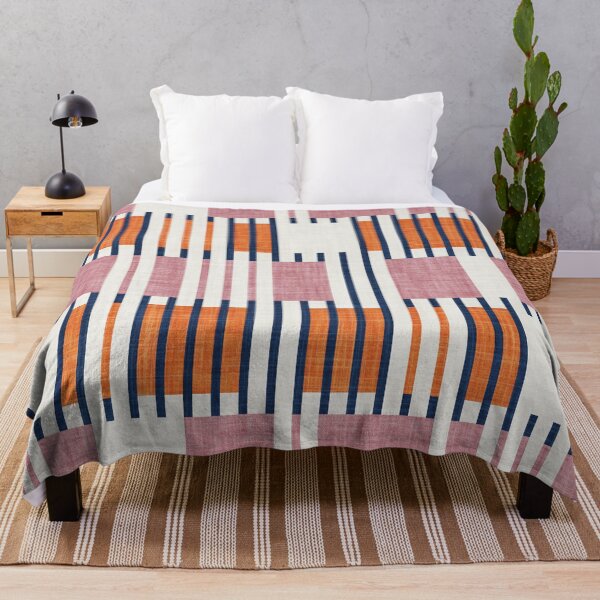 Aperçu de l'œuvre Bold minimalist retro stripes // midnight blue orange and dry rose geometric grid créée et vendue par SelmaCardoso.