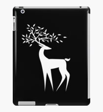 White deer on a black background with the leaves on the horns iPad Case/Skin