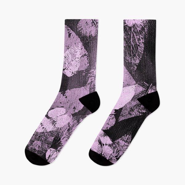 Item preview, Floating leaves Mauve on Black by Kathryn Boundy designed and sold by OB-Studio.