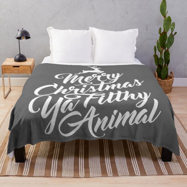 Aperçu de l'œuvre Merry Christmas Ya Filthy Animal Home Alone Movie Quote Design créée et vendue par KevinRya.