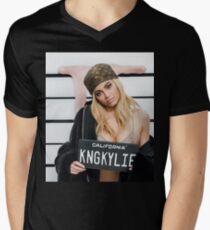 kim kardashian Men's V-Neck T-Shirt