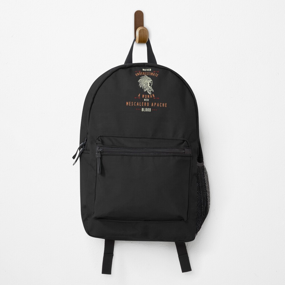 Vista previa del artículo con la obra «Mochila», diseñado y vendido por Corelli87.