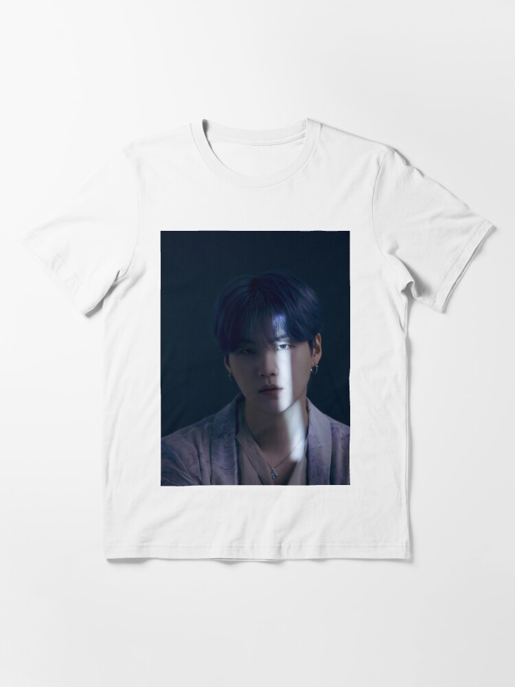 BTS Jin, PROOF Album Concept photoshoot - Door ver (3) Essential T-Shirt  for Sale by Niyuha