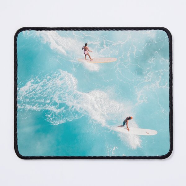 Aperçu de l'œuvre Life is better when surfing créée et vendue par Beach-Designs.