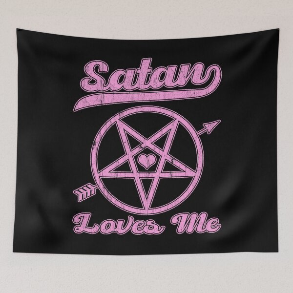 Aperçu de l'œuvre Satan m'aime ! Conception drôle de culte du diable satanique, pentagramme et coeur créée et vendue par Proverbial Wisdom Design.
