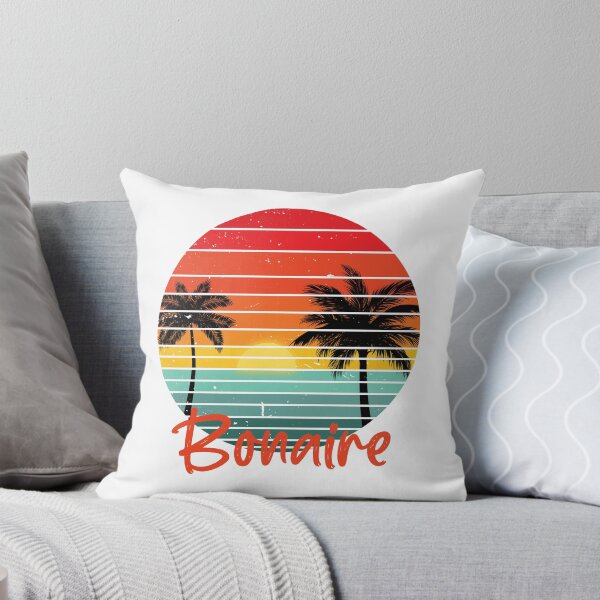 Aperçu de l'œuvre Bonaire souvenir rétro coucher de soleil palmier sur fond noir créée et vendue par TipTopTapo.