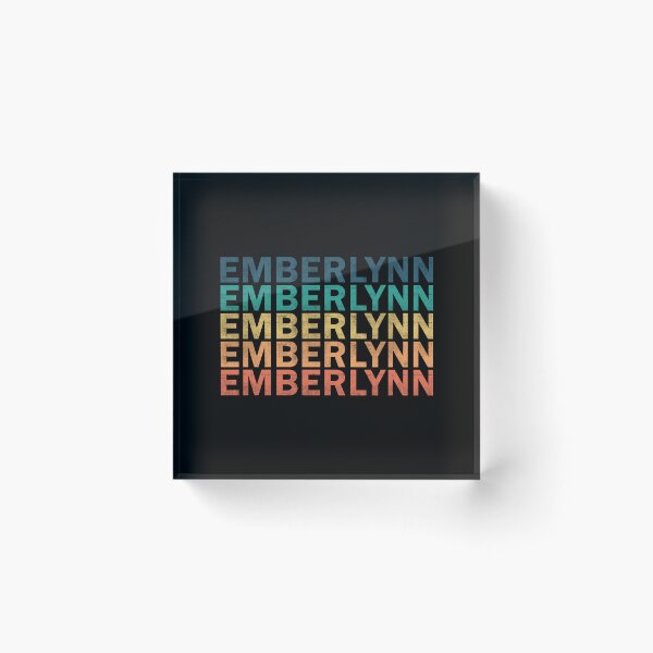 Artikelvorschau, Emberlynn Name T Shirt - Emberlynn Vintage Retro Name Gift Item Tee entworfen und verkauft von anthonyodo.