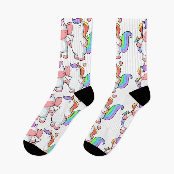 Artikelvorschau, Kawaii rainbow unicorns kissing - Love Heart Valentine entworfen und verkauft von MagicStrawberry.