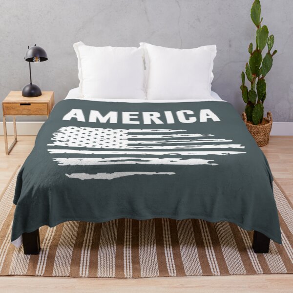 Artikelvorschau, Usa Flag Patriotism T-ShirtAmerica Flag entworfen und verkauft von RobBlake.