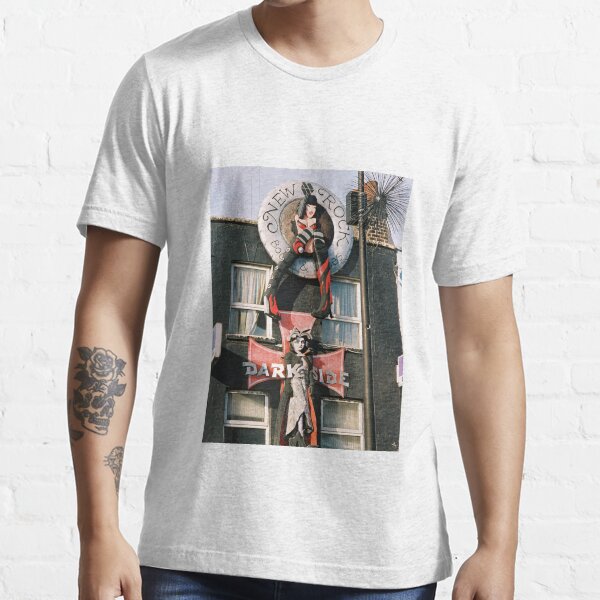 "New Rock Camden Street Art London Life Dark Side" Tshirt for