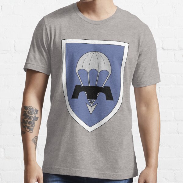 Aperçu de l'œuvre Airborne Engineer Company Luftlandepionierkompanie 270 - German Bundeswehr créée et vendue par PAMELARUBIO.