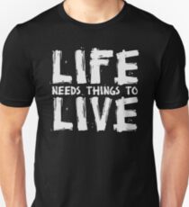 Camiseta ajustada LA VIDA NECESITA COSAS PARA VIVIR (Blanco) - Diseño de ventilador de rol crítico