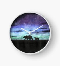 Aurora borealis und Eisbären (dunkle Version) Uhr