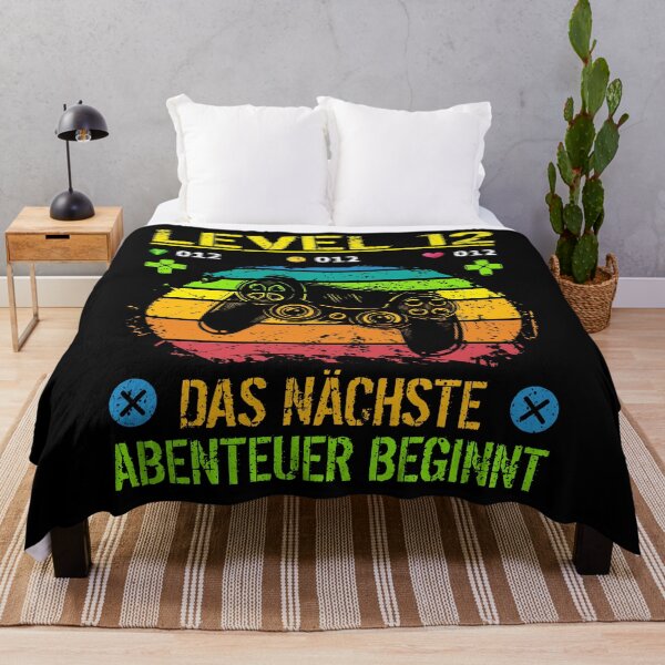 Artikelvorschau, Geburtstag Gamer Level 12 Geburtstagsshirt Jungen entworfen und verkauft von Shirt-Designs.