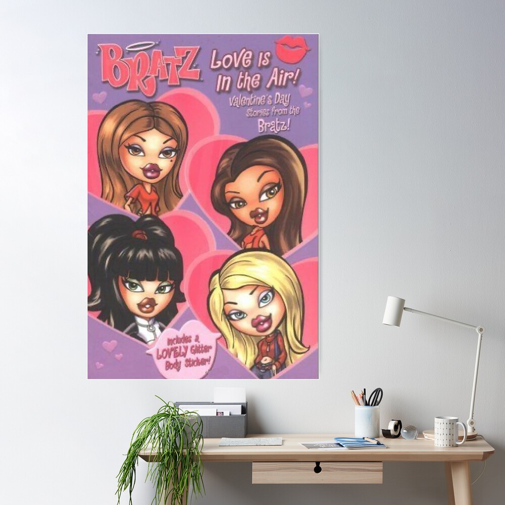 CAMISETA OVERSIZE BRATZ – Cartel