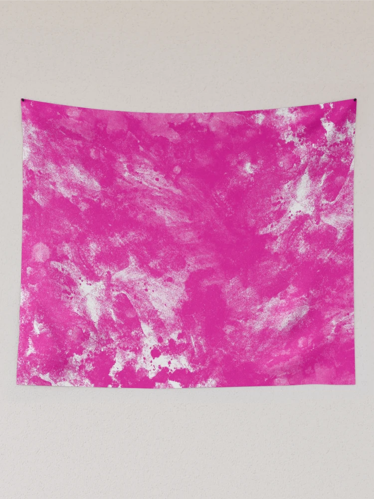 Aperçu 2 sur 3. Tentures avec l'œuvre Solid Color Abstract Pantone® Rouge Rhodamine C créée et vendue par Single Color Studio.