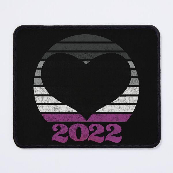 Artikelvorschau, 2022 Ace Pride Flag inspirierter Retro-Sonnenuntergang mit Herzsilhouette entworfen und verkauft von MunsyArt.