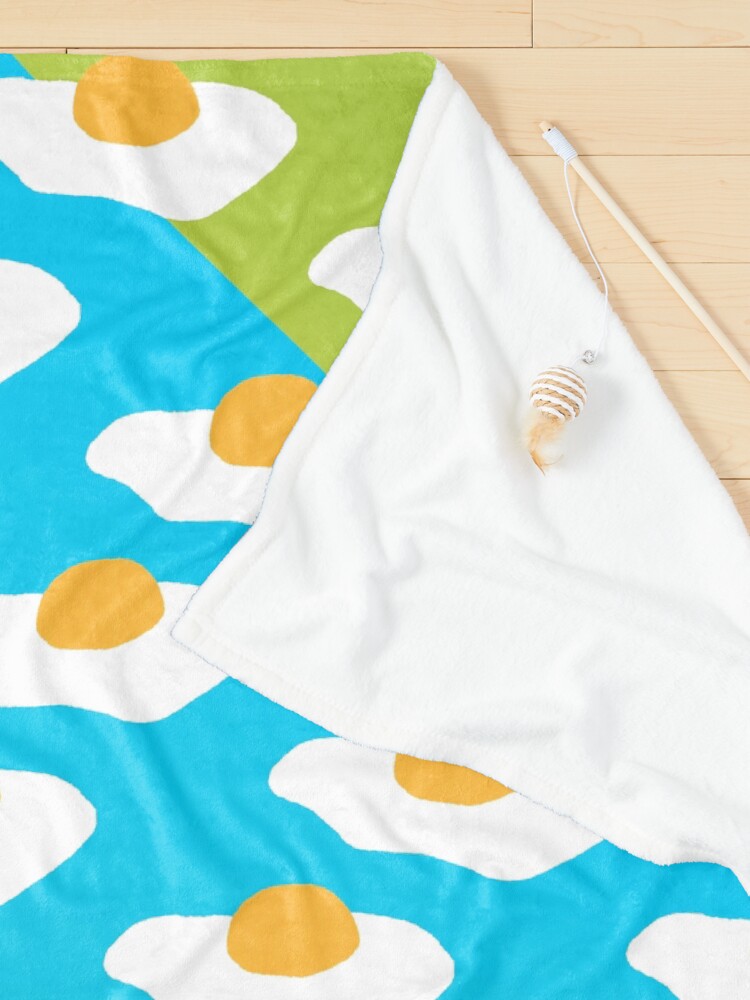 Alternate view of Eggsellent (blue + green) Pet Blanket