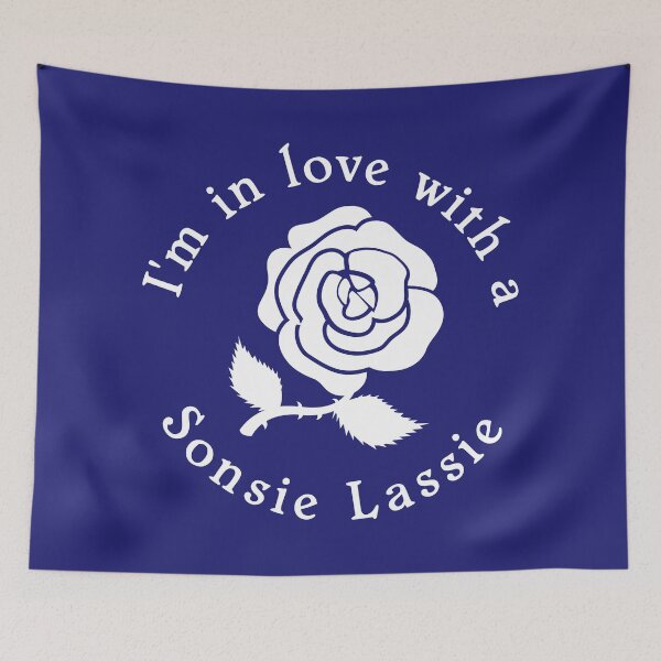 Item preview, Estoy enamorado de una Sonsie lassie en blanco (White rose of Scotland) designed and sold by jazzydevil.