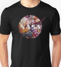 Das Weinlese-Blumen-Emblem der NASAs Slim Fit T-Shirt