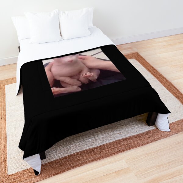 Bingus My Beloved Essential T-Shirt Comforter