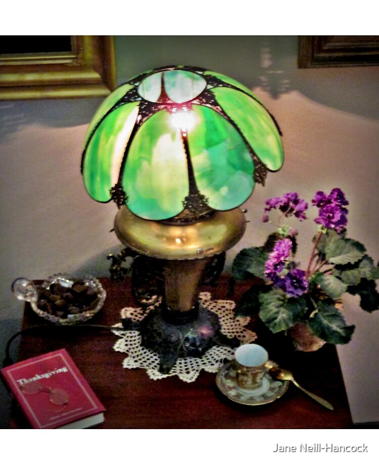 jane petal table lamp