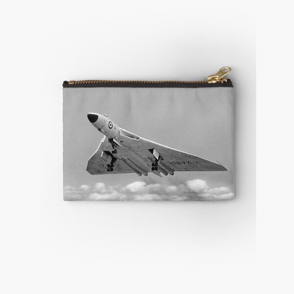 Item preview, Avro Vulcan B.1 XA901 overshooting designed and sold by Colin Smedley.