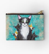 Mother's Day Portrait with Kittens Studio Pouch