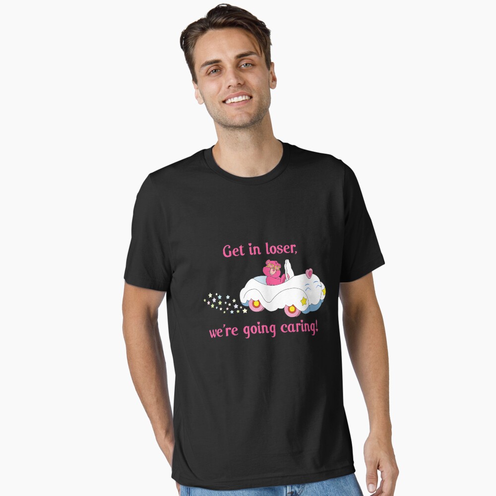 Aperçu de l'œuvre T-shirt essentiel créée et vendue par SergeiKasi153.