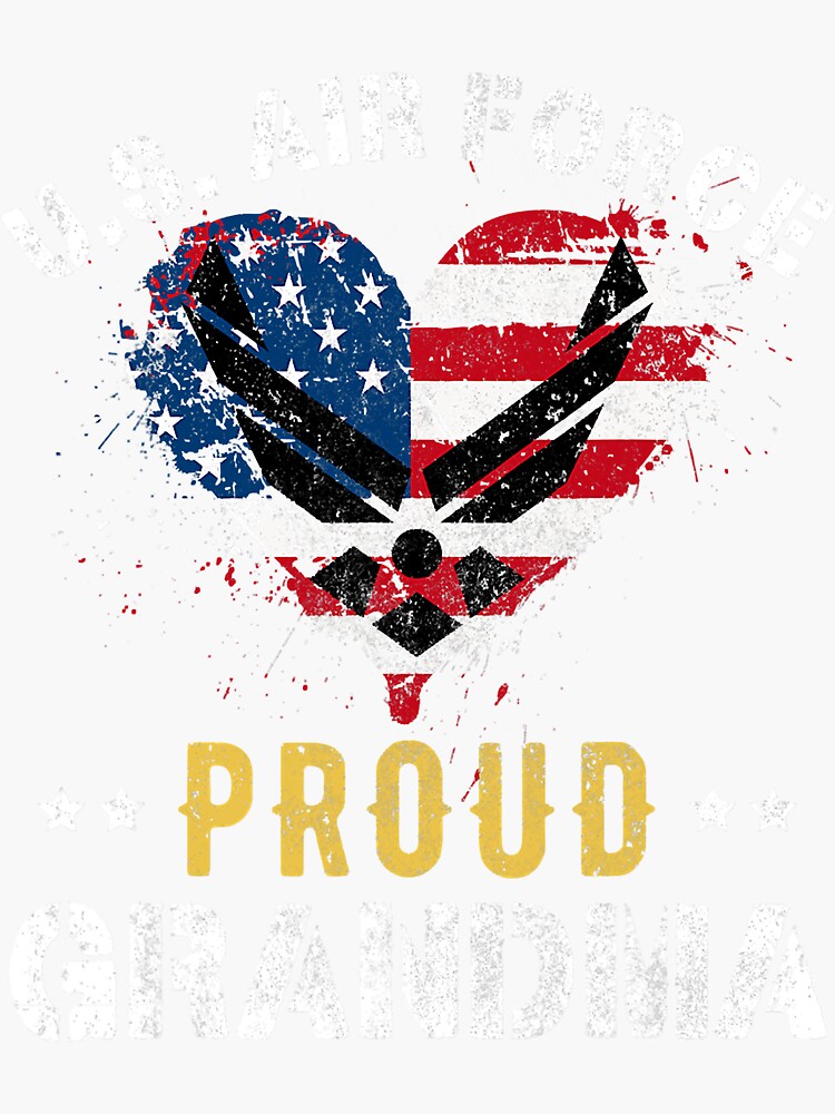 Proud Air Force Grandma T-Shirt American Flag Heart Veteran