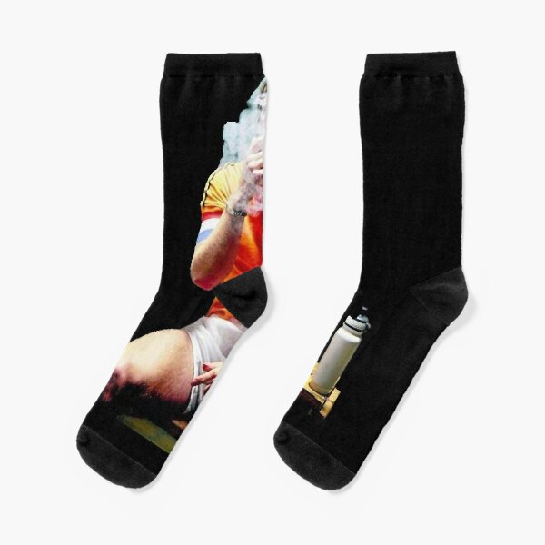 Memphis Depay Clothing - Logo socks available now in the colors