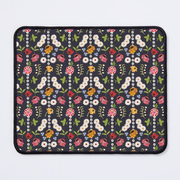 Item preview, kyjovská folklorní výšivka / Kyjov floral embroidery large print designed and sold by Folkiestore.