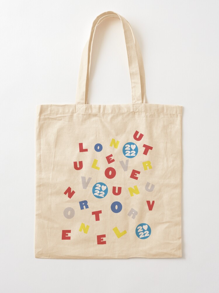 love on tour bunny tote bag