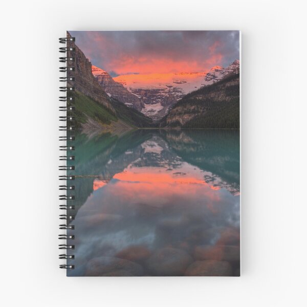 Artikelvorschau, Ein Spritzer Pink entworfen und verkauft von James (820Photography) Anderson.