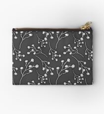 Baby's Breath Flower Pattern - Black Studio Pouch