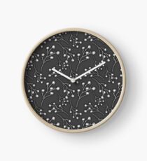 Baby's Breath Flower Pattern - Black Clock