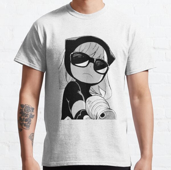 Anya Forger Hold Gun Spy X Famille Gangs Meme T-shirt classique
