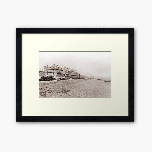 Ref: 40 - Marine Parade, Worthing, West Sussex. Framed Art Print
