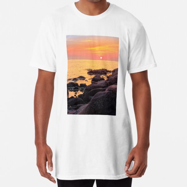 calm sunrise over the sea shore Long T-Shirt