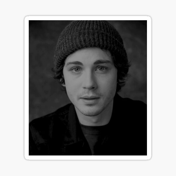 Artikel-Vorschau von Logan Lerman Ästhetik, designt und verkauft von aforartists.