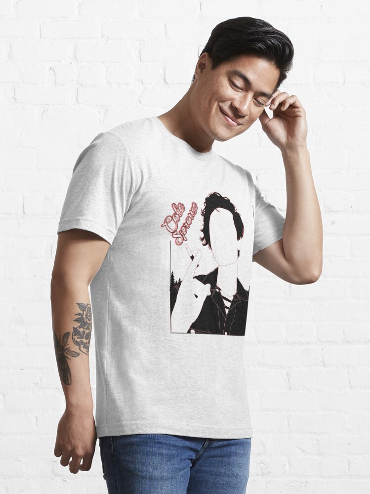 tee shirt cole sprouse