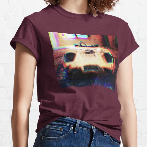 Rusty car Classic T-Shirt