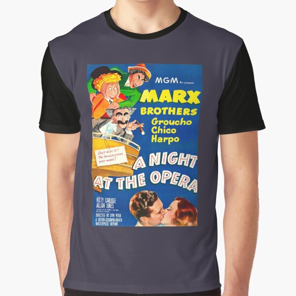 Vista previa del artículo con la obra «Regalo afortunado Una noche en la ópera El regalo de los hermanos Marx para fanáticos», diseñado y vendido por Jeffchandler.