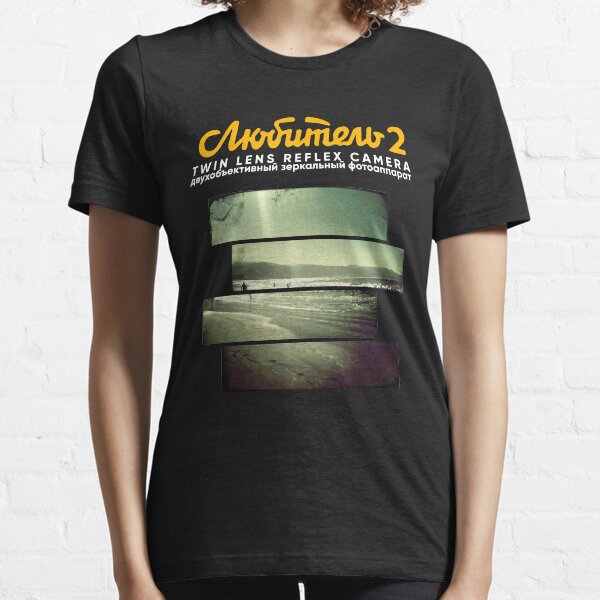 Lubitel 2 beach Camiseta esencial