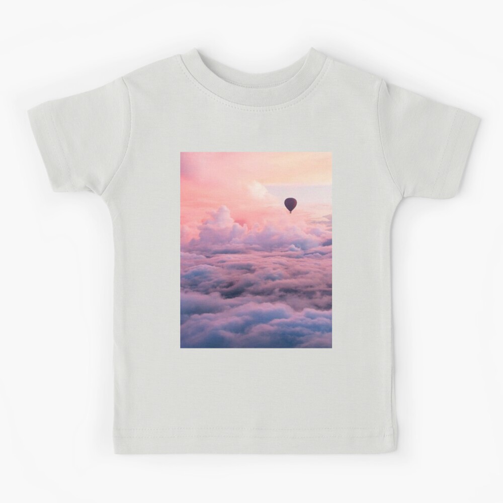Aesthetic fluffy clouds | Kids T-Shirt