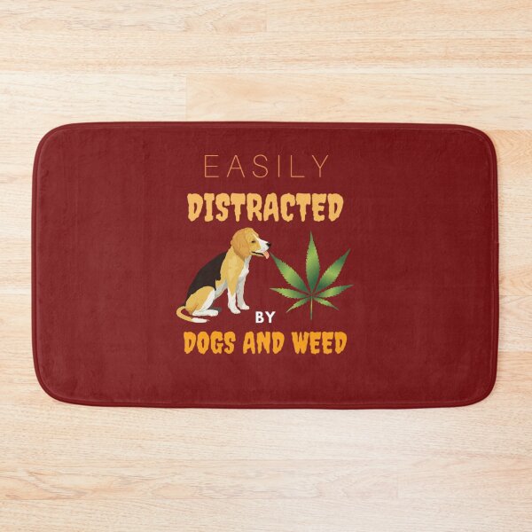 Artikelvorschau, Hunde und Unkraut von Dogs And Weed Lustiges Geschenk für Hundeliebhaber, das sich leicht ablenken lässt entworfen und verkauft von BestDesignbySof.