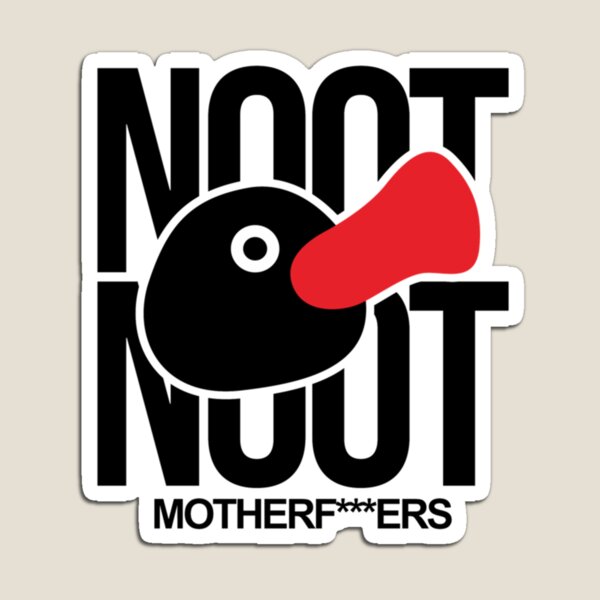 Vista previa del artículo con la obra «NOOT NOOT PINGU», diseñado y vendido por CaroolBakker.