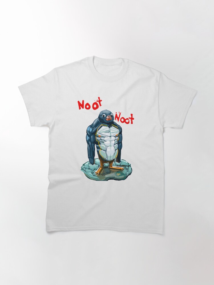Imagen 3 de 7, Camiseta clásica con la obra Pingüino Noot Noot, diseñada y vendida por CaroolBakker.